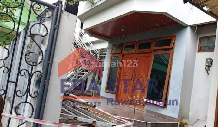 Rumah 2 Lantai Depan Taman Dijual Cepat Dan Murah di Malaka Country Jaktim 1