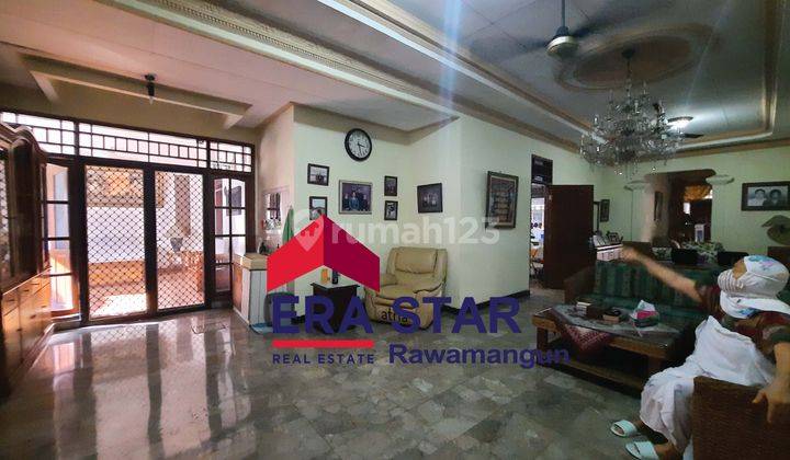 Rumah 2 Lantai Bagus Semi Furnished Shm, Utan Kayu, Jakarta Timur 1