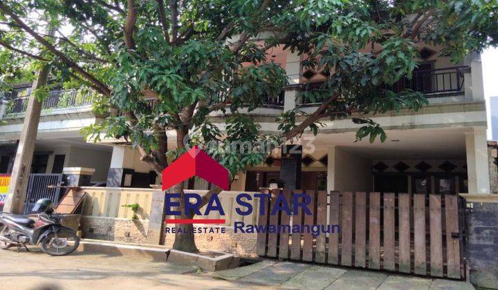 Rumah 2 Lantai Bagus Unfurnished SHM di Villa Nusa Indah 1