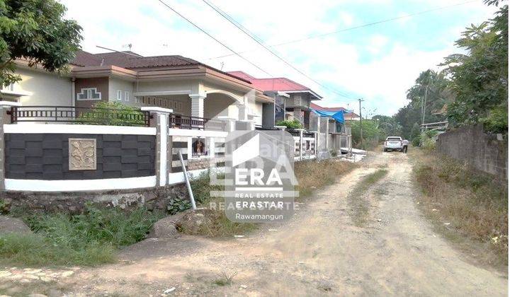 Tanah kotak bebas banjir di Kuranji Padang