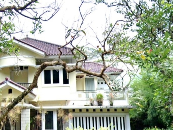 For Sale: Luxury House in Bogor