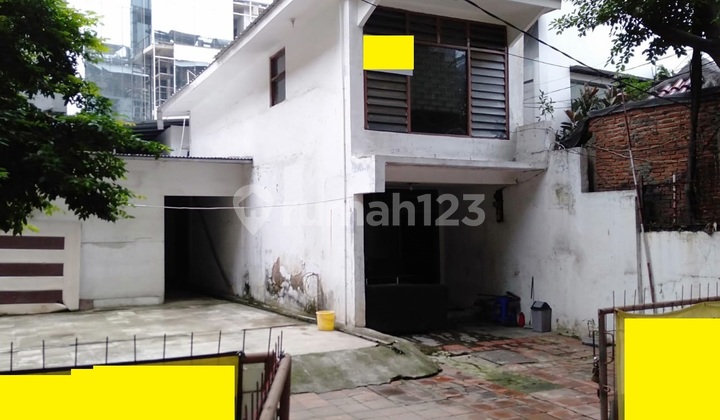 Dijual Rumah Raden Saleh Cikini 2 Lantai Lapangan Parkir Luas HGB Dijual Rumah Raden Saleh Cikini 2 Lantai Lapangan Parkir Luas HGB