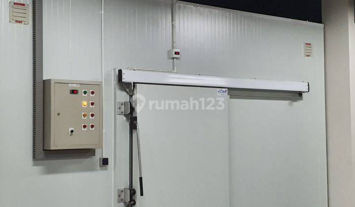 Dijual Cold Storage Meruya Berikut Gudang Kantor SHM Bagus 4lt 