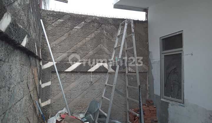 Disewakan Rumah 3 KT Serpong Tangerang Selatan Murah 2