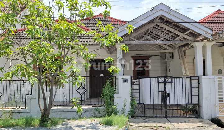 Rumah cluster terdepan di Pondok Tjandra Rumah cluster terdepan di Pondok Tjandra