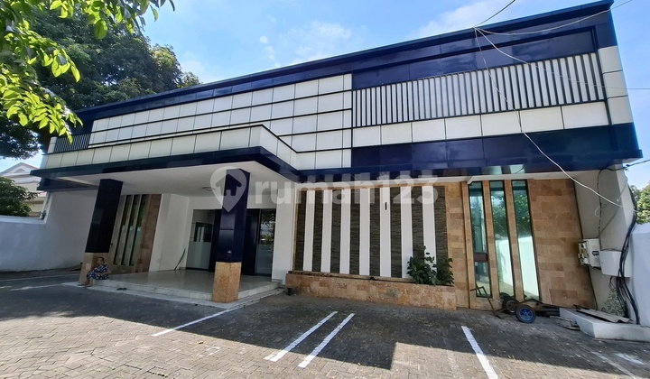 Premium Furnished Office Rent in Gubeng, Surabaya