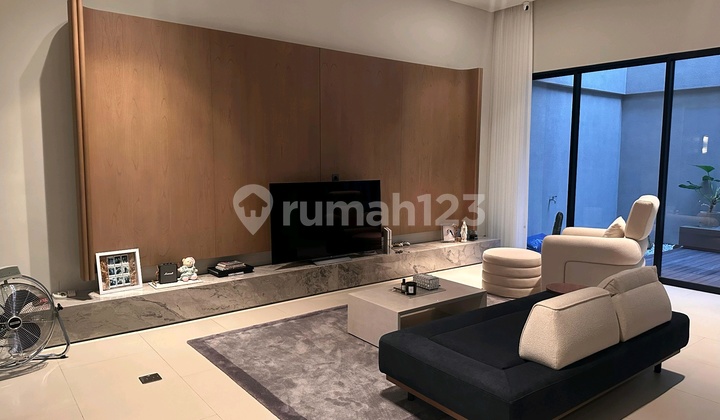 Luxury House for Sale Citraland Bukit Golf Surabaya Furnished Luxury House for Sale Citraland Bukit Golf Surabaya Furnished