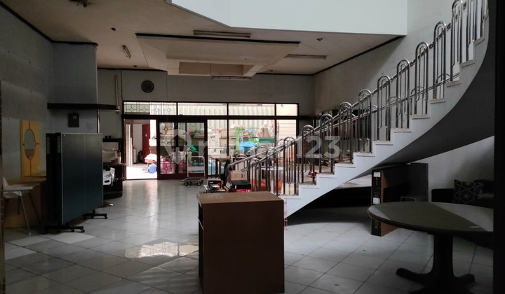 Ruko Usaha 3,5 Lantai di Kalipah Apo Bandung Super Luas & Strategis