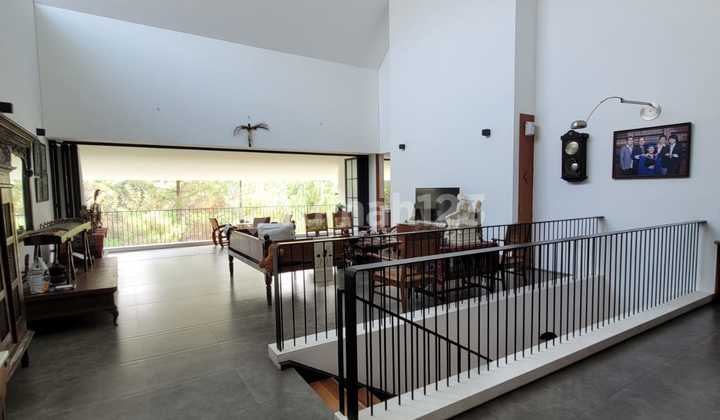 Rumah Minimalis Mewah di Resort Dago Pakar Bandung
