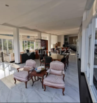 Rumah Mewah View Pegunungan di Bukit Pakar Timur, Dago Bandung