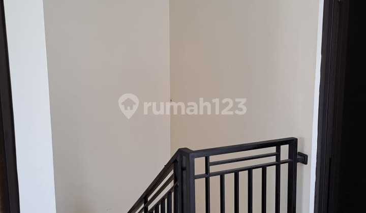 Rumah Minimalis Siap Huni di Mandalika, Dekat Summarecon Bandung 2