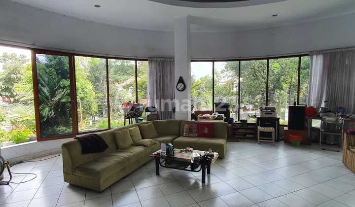 Rumah dan Ruang Usaha di Sayap Dago Dipatiukur Bandung 2