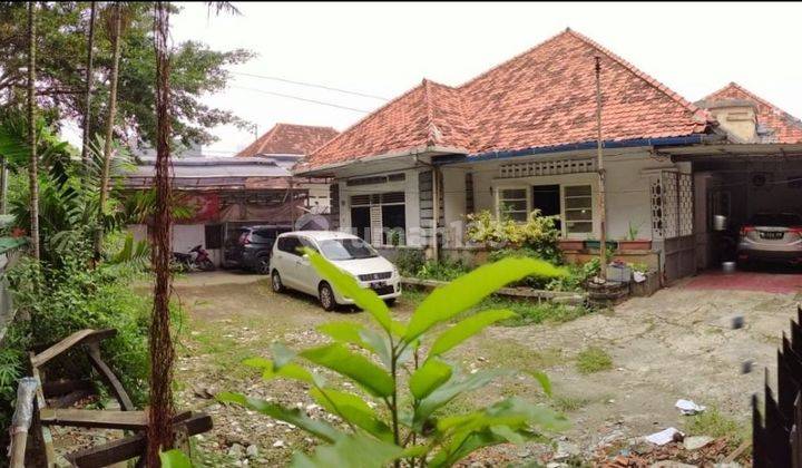 Rumah Tua di Menteng dekat Area Bisnis 2