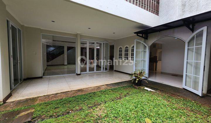 Rumah 2 Lantai dekat Taman Suropati Menteng, Cocok untuk Kantor 2