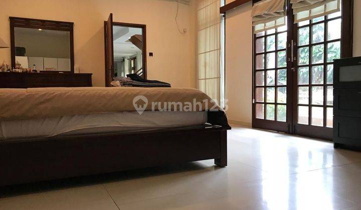 Rumah Asri di Lokasi Tenang di.Menteng, Cocok Untuk Expatriate 2