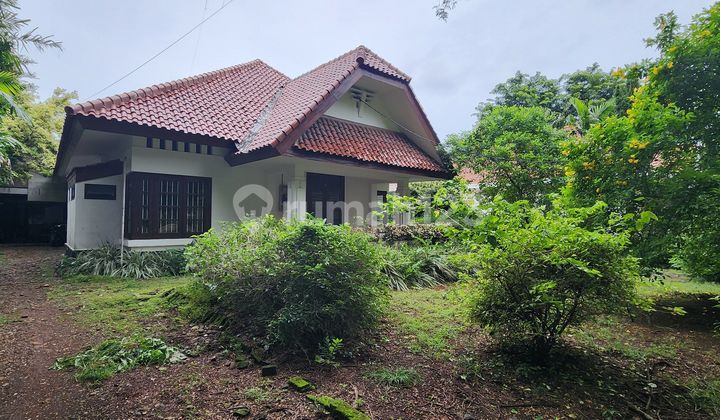 Old House, in Prime Location in Menteng 2