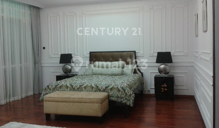 Belagio Mension, 3 Bedrooms With Good View In Mega Kuningan. 2