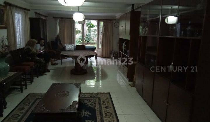 Dijual Rumah Lama Di Lokasi Strategis Di Menteng, Jakarta Pusat 6