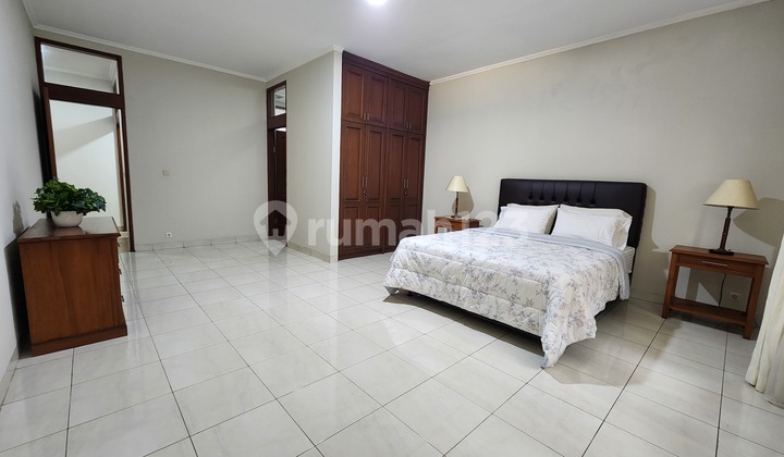 Rumah Asri Di Mega Kuningan Cocok Untuk Expatriate 2