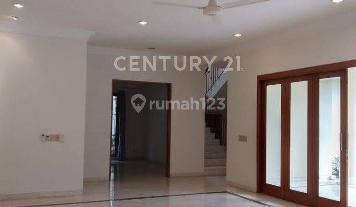 House For Rent In Compound Comfortable  Kemang Jakarta Selatan 2