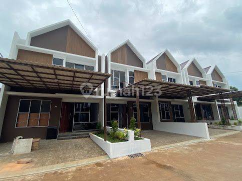 Rumah 2 lantai di jual DP 0% SHM Deket LRT bonus canopy  1