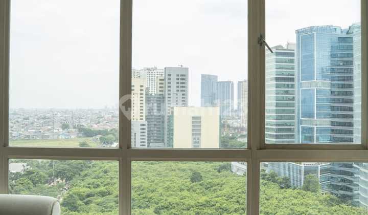 Sell Nice Furnished Apartment in Kuningan, South Jakarta 2