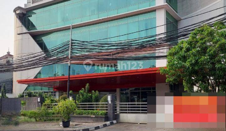 Jual Gedung 4lt Jalan Raya di Sunter 1