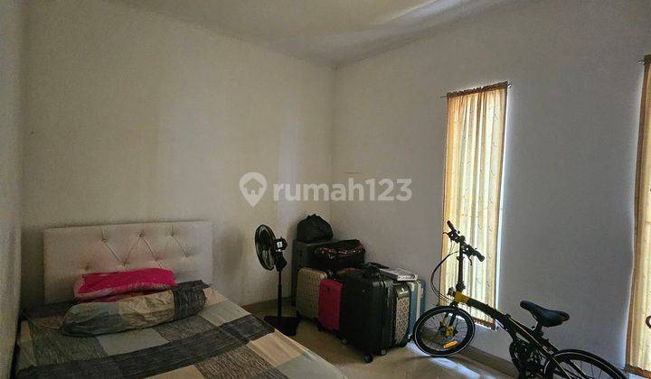 Turun Harga Dijual Rumah Minimalis. Bangunan Rapih Siap Huni. Shm. Hadap Timur 2