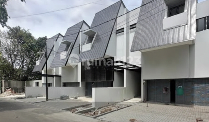 Nice Brand New House in South Jakarta