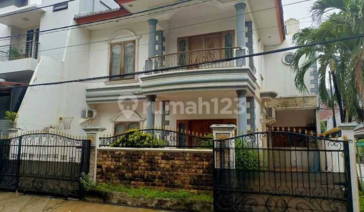 Rumah Bagus Furnished 2 Lantai di Sunter Rumah Bagus Furnished 2 Lantai di Sunter