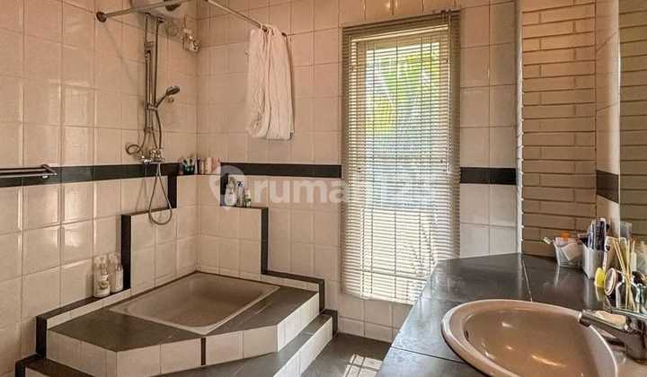 rumah mewah bagus di cempaka putih jakpus 2