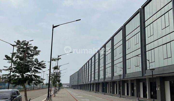 Ruko Ebony Batavia PIK DISEWA Ukuran 4,5x18 Kosongan Sea View 2