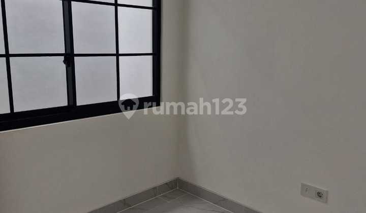 Jual Rugi Rumah Bukit Nirmala Pik 2 Ukuran 4,5X10 Brand New 2