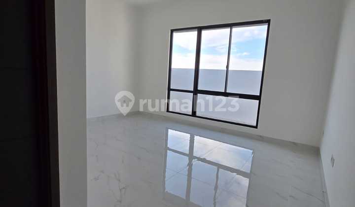 Rumah PIK 2 DISEWA Ukuran 12x25 Brand New Siap Huni TERMURAH 2