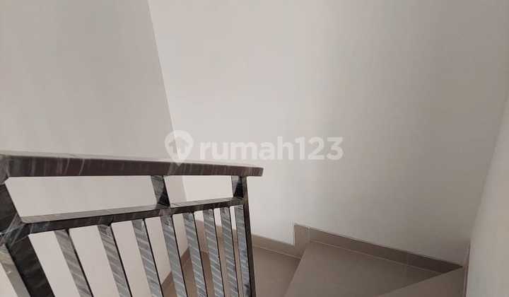 Rumah Pik 2 Dijual Ukuran 6X10 SHM bisa KPR 2 Kamar Siap Huni 2