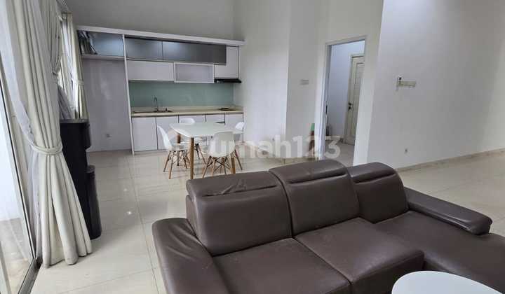 Rumah Pik 1 View Danau Golf 8X33 Hampir Full Furnish Siap Huni 2