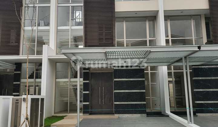 Rumah Brand New Golf Island Pik 3 Lantai Ukuran 8X25 Cicil/Kpr