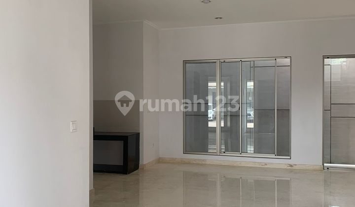 Rumah Golf Island PIK DISEWA Ukuran 8x15 Hook Kosongan Siap Huni 2