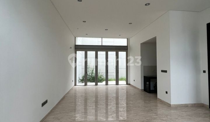 Rumah Golf Island Pik Cluster Golf 3 Lantai Ukuran 8X20 Siap Huni 2