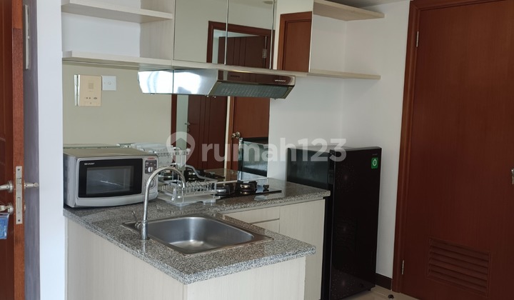 For Rent Apartment Waterplace 3BR Fully Furnished Tower E 15th Floor Next to Pakuwon Mall West Surabaya 2