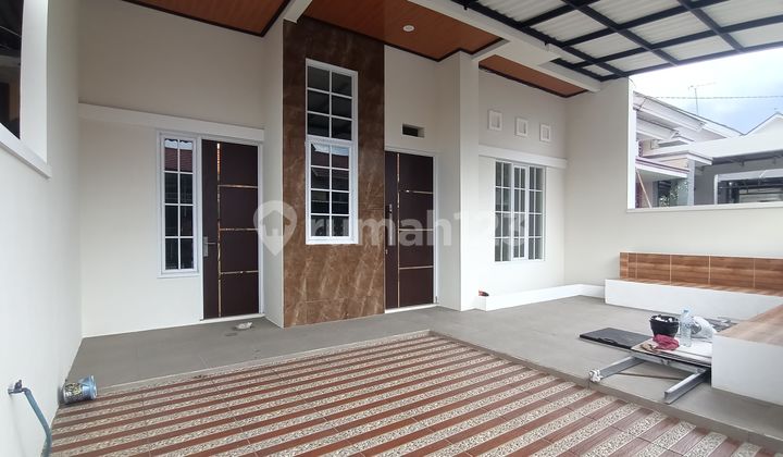 For Sale Brand New 2.5-Story House in Ketintang Regency, Gayungan, South Surabaya 2