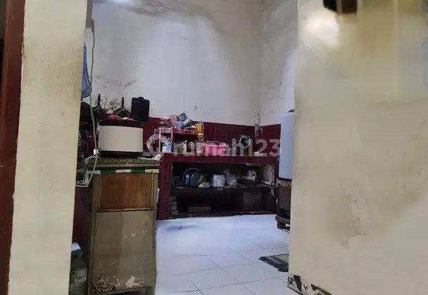 Rumah Semolowaru Elok Strategis Row Jalan 2 Mobil Shm 2