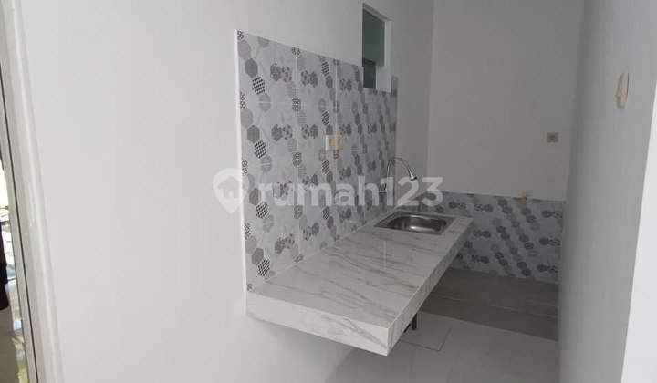 Rumah  3KT Mutiara City dekat Lippo Sidoarjo Kota Row jalan 2 mobil 2