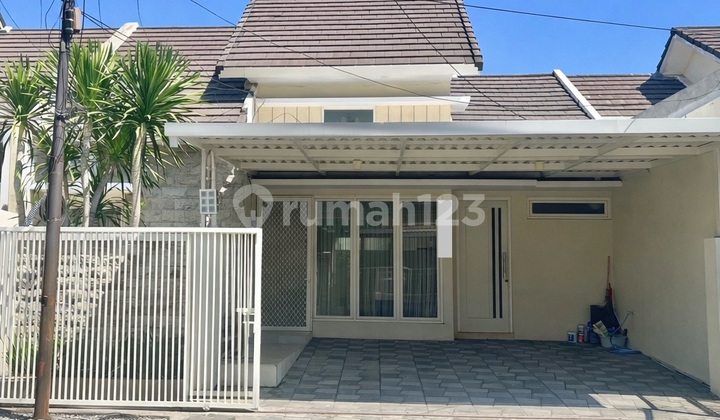 Dijual Rumah Deltasari Baru Semi Furnished Kt 3+1 SHM Waru Sidoarjo Dijual Rumah Deltasari Baru Semi Furnished Kt 3+1 SHM Waru Sidoarjo