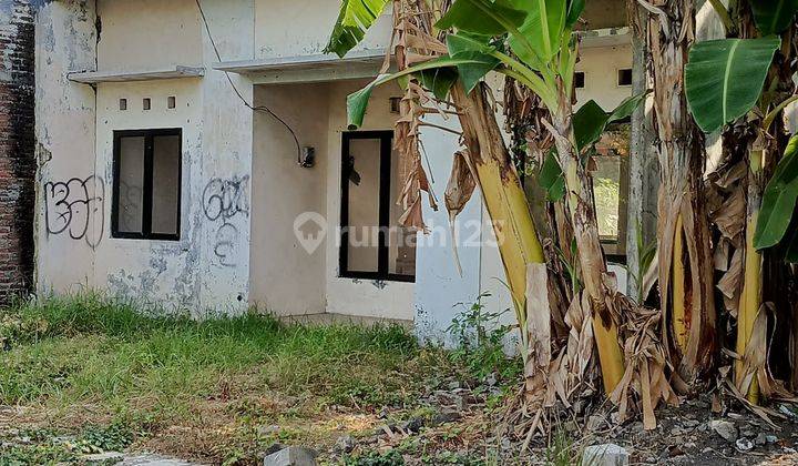 Rumah Di Kahuripan Shm Butuh Renovasi Barat 1