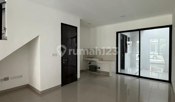 Disewakan Termurah Rumah PIK Milenial 4,5x12,5 Siap Huni KT 2+1 2