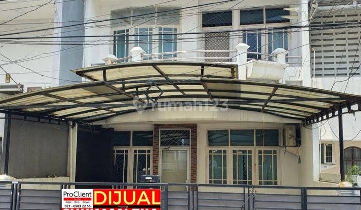 Rumah 2½ lantai modern minimalis siap huni rapi 1