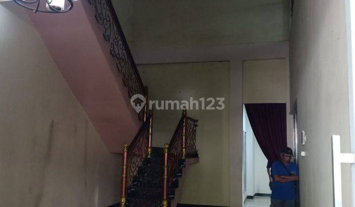 Disewakan Rumah Bonus Tempat Usaha Di Pinggir Jalan Utama Villa Indah Permai Bekasi Utara  2