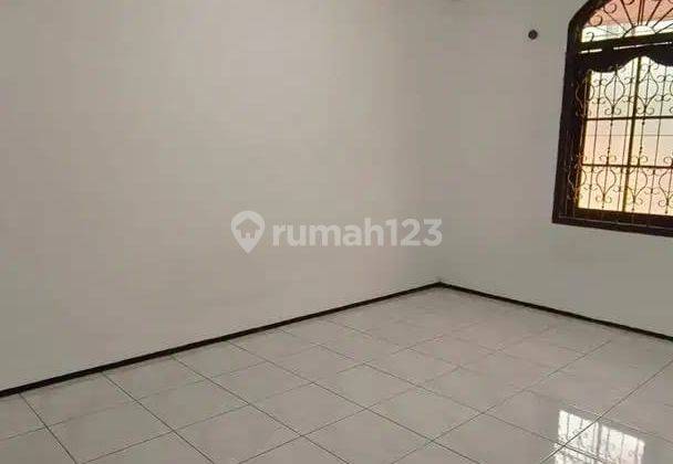 Disewakan Rumah Kelapa Cengkir, Kelapa Gading, Jakarta Utara 2