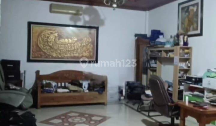 Dijual Cepat Rumah 2 Lantai di Daerah Kampung Makkasar, Halim Perdana Kusuma, Jakarta Timur 2